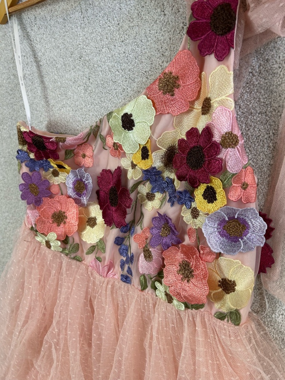 NEW YORK AND COMPANY
One Shoulder 3d Floral Tulle Dress In Blush Just Me - Picture 5 of 7